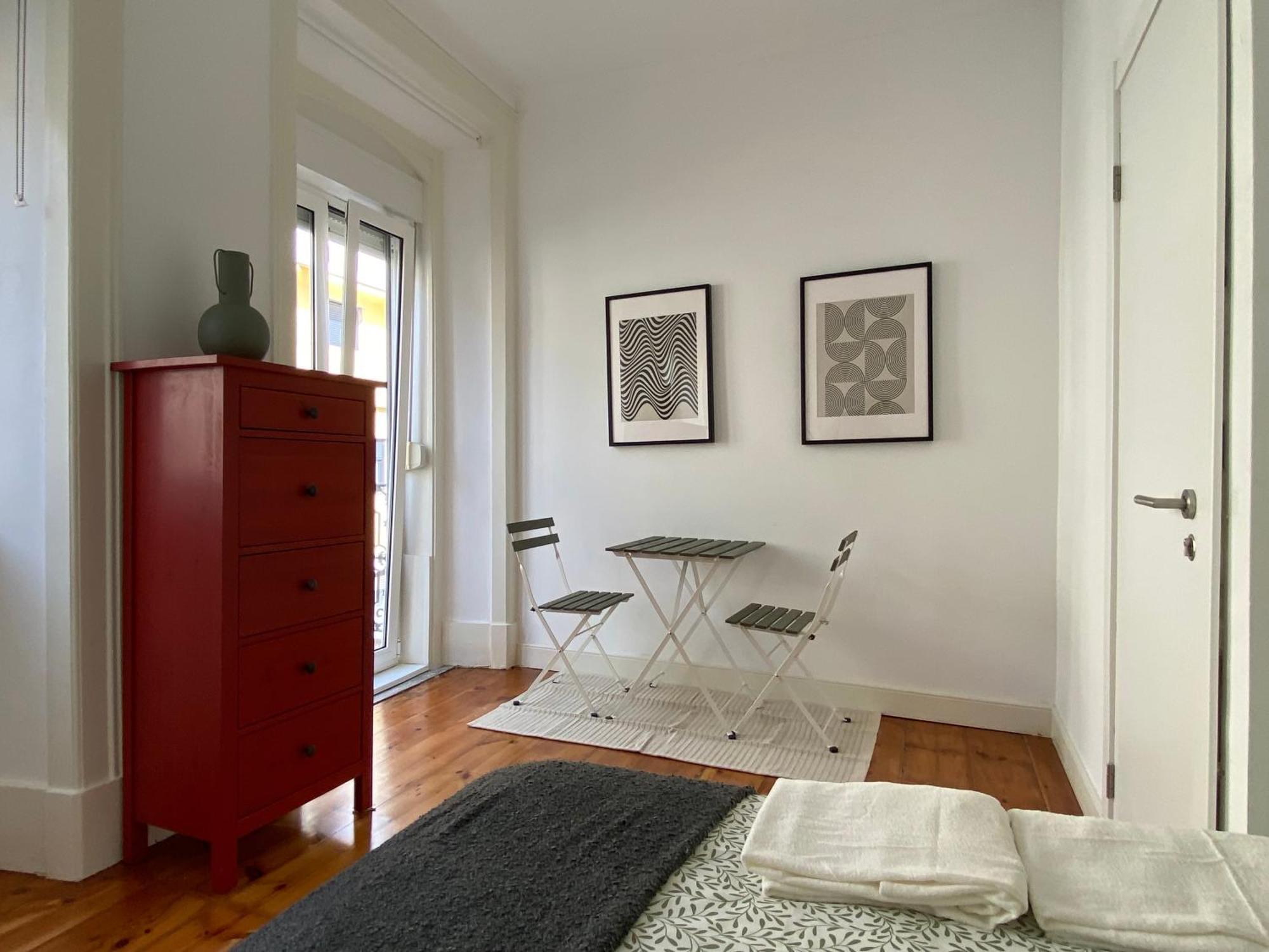 Terrace House Hostel Lisbon Exterior photo
